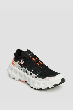 X Bionic Trailové Běžecké Boty Unisex Terraskin X01 V Černobílém Barevném Provedení