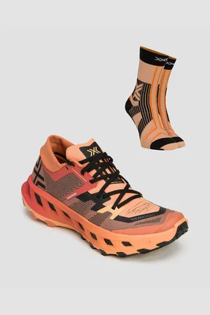 X Bionic Trailové Běžecké Boty Unisex Terraskin X02 V Černém A Oranžovém Barevném Odstínu + Funkční Ponožky