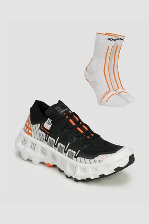 X Bionic Trailové Běžecké Boty Unisex Terraskin X00/c V Černobílé Barvě + Funkční Ponožky
