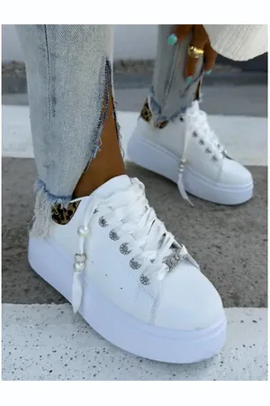 Star Style Platformové tenisky zdobené kamienkami ZELINA