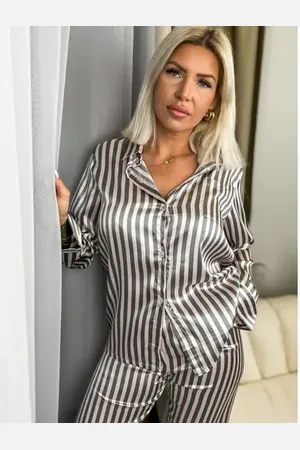 Star Style Pruhované saténové pyžamo LENTYS+