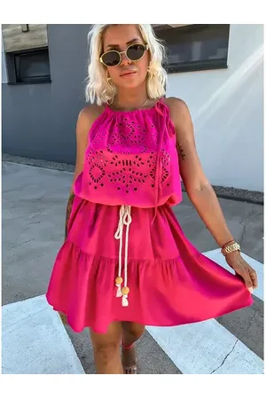 Star Style Elegantné dámske šaty s opaskom AUDRY+