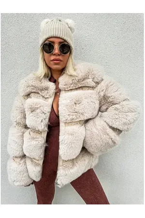 Star Style Kožušinková bunda zdobená nitmi AMELIE+