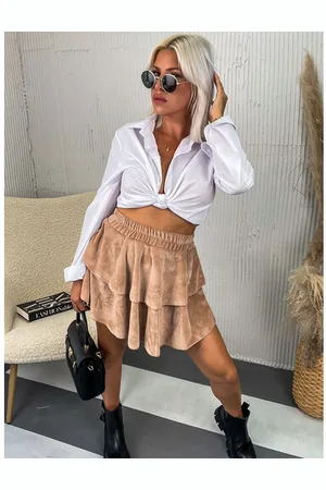 Star Style Zamatová mini sukňa s gumeným pásom SELAH+