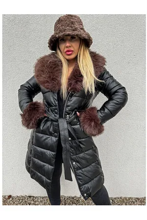 Star Style Dlhá štepovaná koženková bunda s kožušinkou a opaskom JAIDA+
