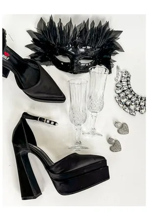 Star Style Elegantné saténové sandále CARALYN+