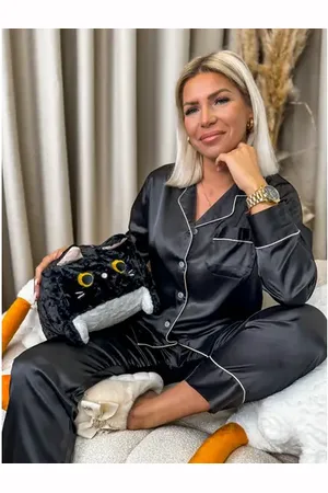 Star Style Dámske saténové pyžamo MONITA+