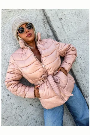 Star Style Štepovaná prechodná bunda s opaskom JENNIFER+