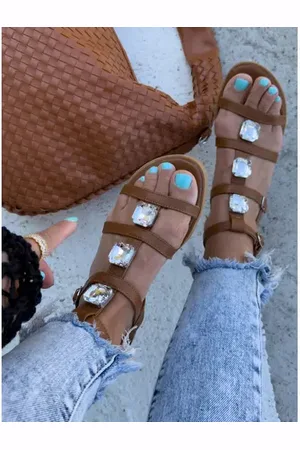 Star Style Hnedé sandále zdobené kamienkami KENDALL