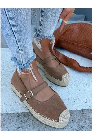 Star Style Hnedé sandále v štýle espadrille MAPIYA