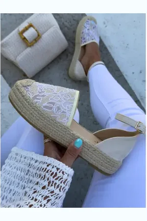 Star Style Vyšívané sandále v štýle espadrille KERYNA