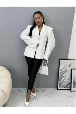 Star Style Elegantné predĺžené sako s vypchávkami FABIANA