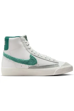 Nike Blazer Mid 