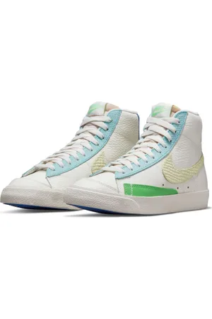 Nike Blazer Mid 