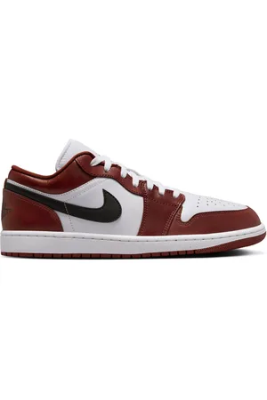 Jordan Air 1 Low SE "Dark Pony"