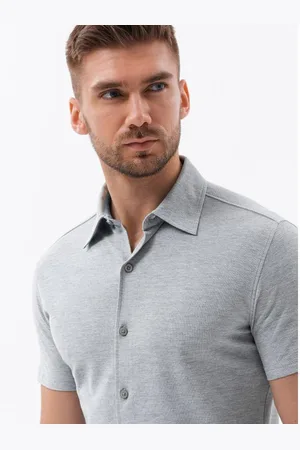 Ombre Clothing Pánská pletená košile slim fit s krátkými rukávy a límečkem šedá