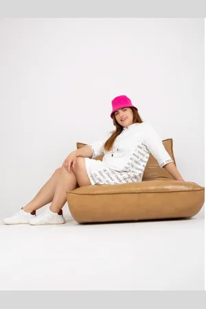 RELEVANCE Dámské šaty s nápisy mini plus size BEULAH bílé