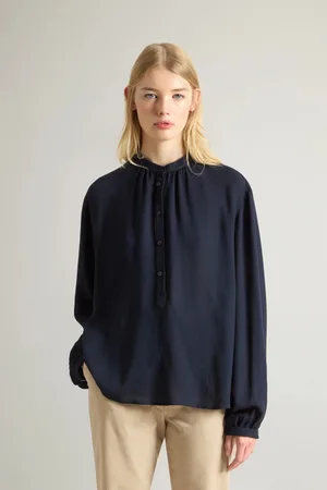 Woolrich Halenka light gauze wool shirt melton blue