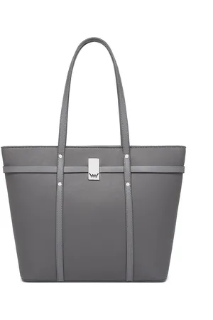 Vuch Barrie Grey