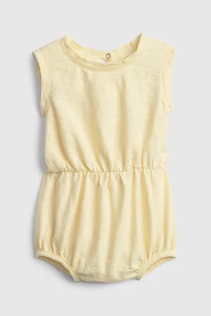 GAP Žlutý holčičí overal Baby good bubble one-piece