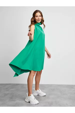 Simpo Zelené asymetrické šaty Butterfly