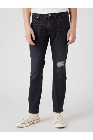 Wrangler Černé pánské straight fit džíny s potrhaným efektem