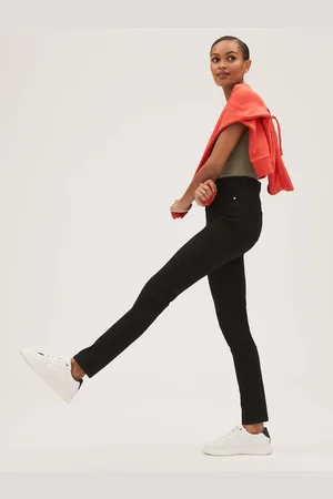 Marks & Spencer Černé dámské slim fit džíny Lily