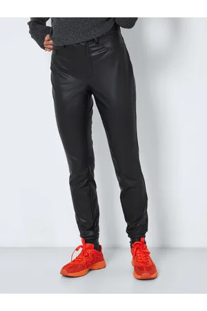 Noisy May Černé koženkové skinny fit kalhoty Elly
