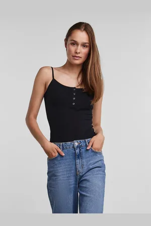 Pieces® Černé žebrované body Kitte