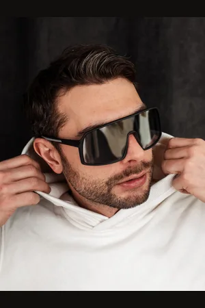 VEYREY Černé polarizační brýle Usayo