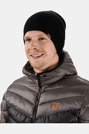 sam 73 Černá pánská čepice