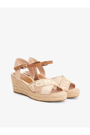 Tommy Hilfiger Béžové dámské sandály na klínku