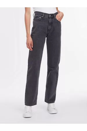 Calvin Klein Ženy Rovné nohavice - Černé dámské straight fit džíny