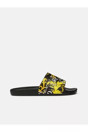 VERSACE Muži Pantofle - Žluto-černé pánské vzorované pantofle Fondo Slide