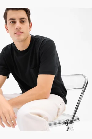 GAP Černé pánské basic tričko s kapsičkou