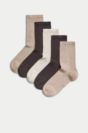 Marks & Spencer Sada pěti párů dámských ponožek v béžové, hnědé a krémové barvě Sumptuously Soft™