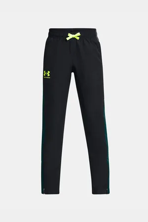 Under Armour Černé klučičí tepláky UA Sportstyle Woven Pants-BLK