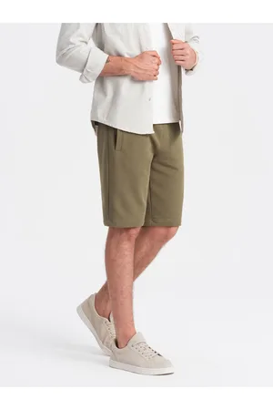 Ombre Clothing Zelené pánské basic teplákové kraťasy